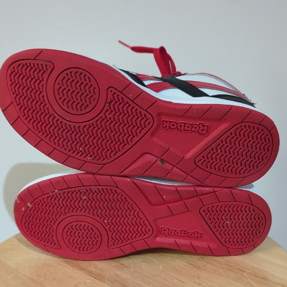 Reebok Youth Basketball Sneakers BB4500 - Picture 2 of 5